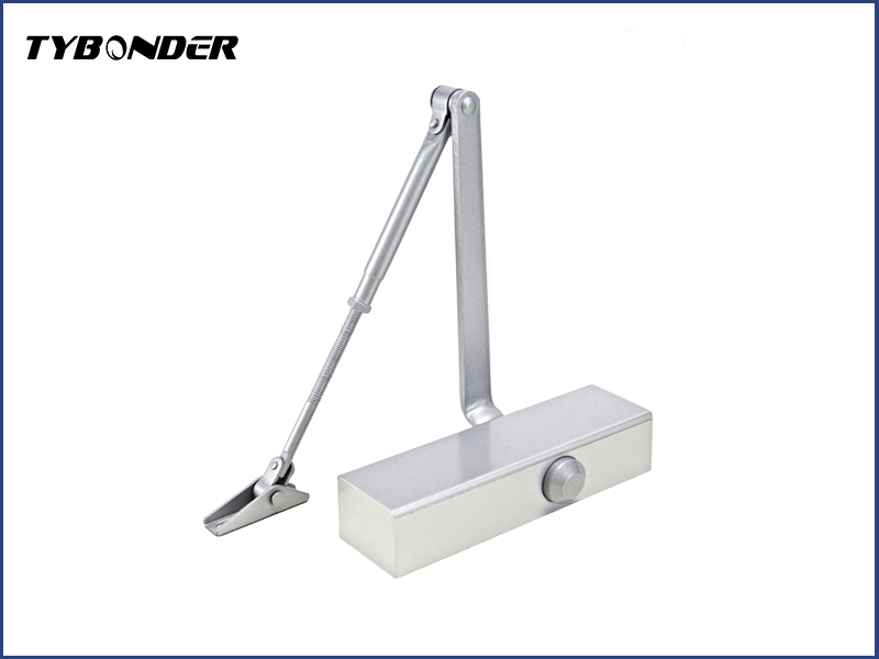 Adjustable closer